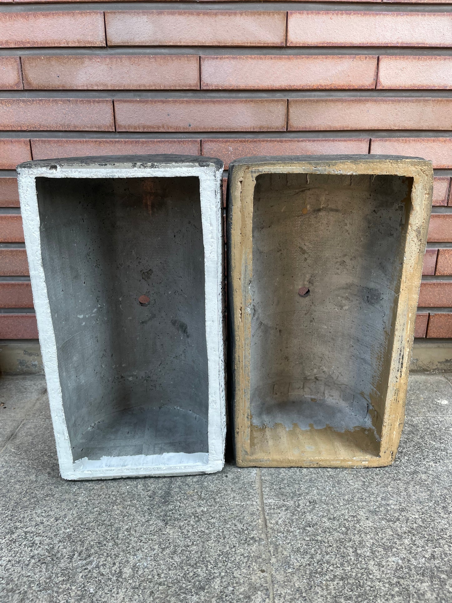 セメントプランター 33cm 側面 重厚感 左官技術
